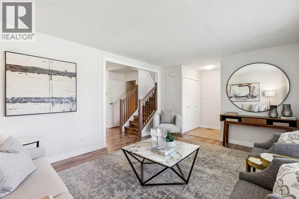 31 Sunvale Court Se, Calgary, Alberta  T2X 5S7 - Photo 6 - A2327353