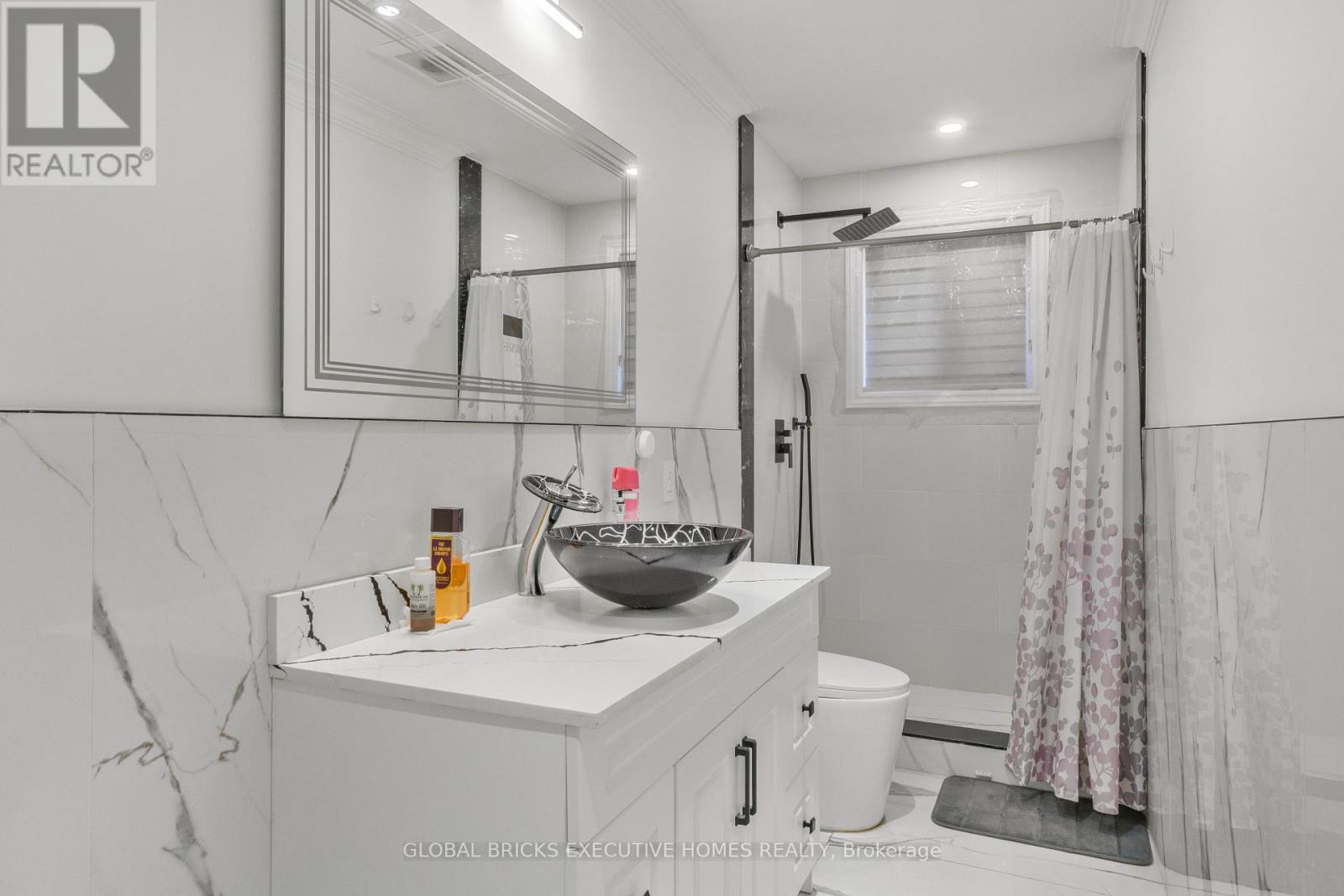 99 Benjamin Drive, Vaughan, Ontario  L4L 1H7 - Photo 16 - N13590840