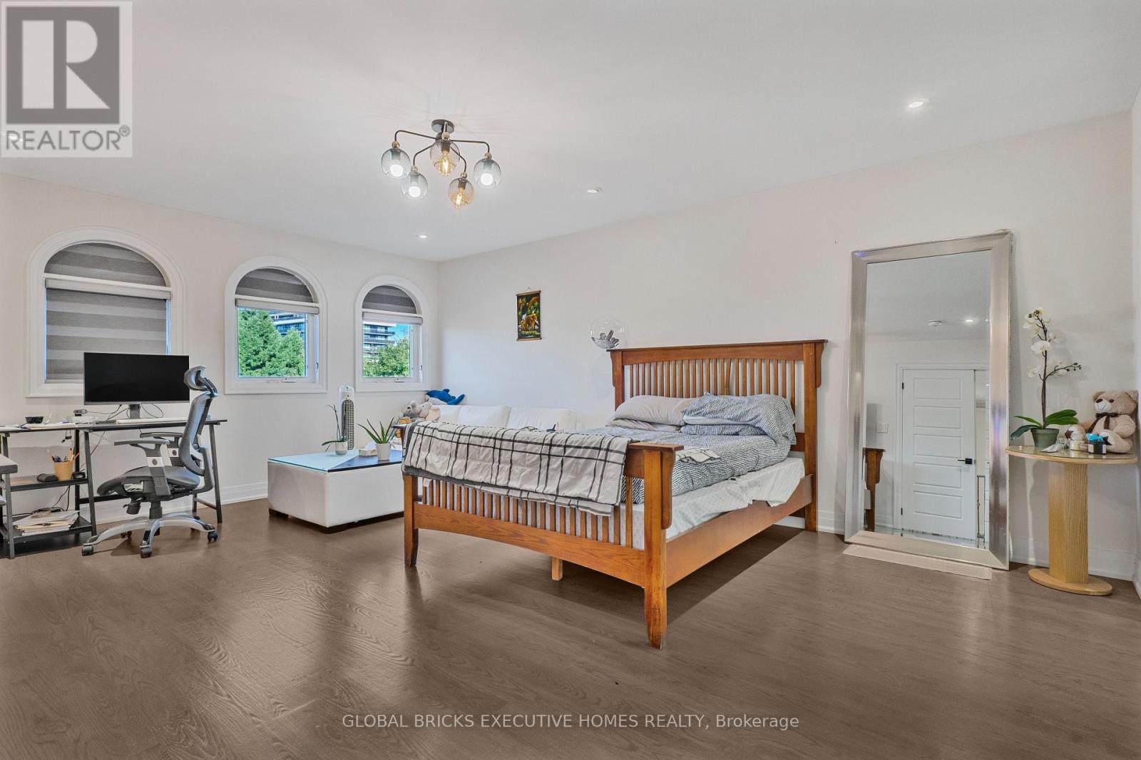 99 Benjamin Drive, Vaughan, Ontario  L4L 1H7 - Photo 18 - N13590840