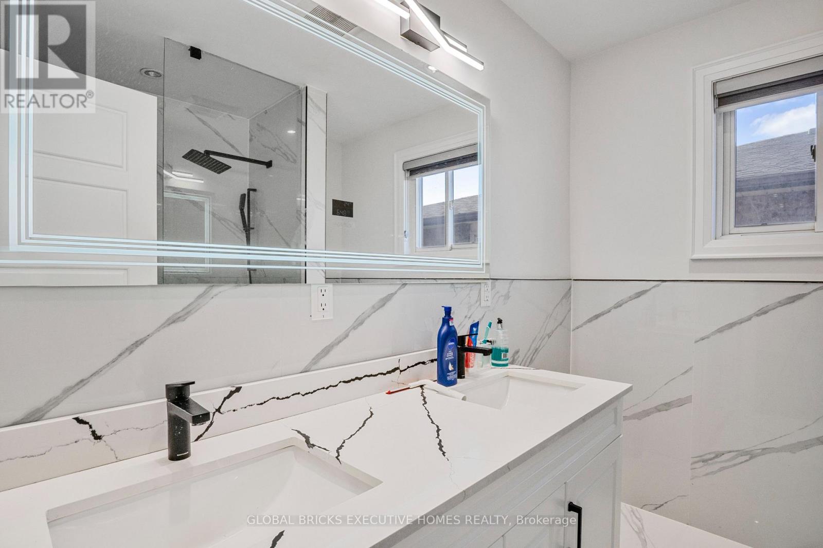 99 Benjamin Drive, Vaughan, Ontario  L4L 1H7 - Photo 26 - N13590840