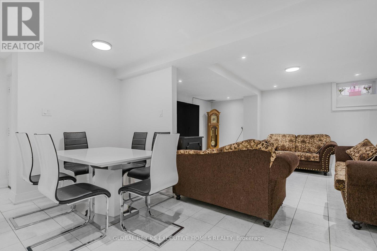 99 Benjamin Drive, Vaughan, Ontario  L4L 1H7 - Photo 30 - N13590840