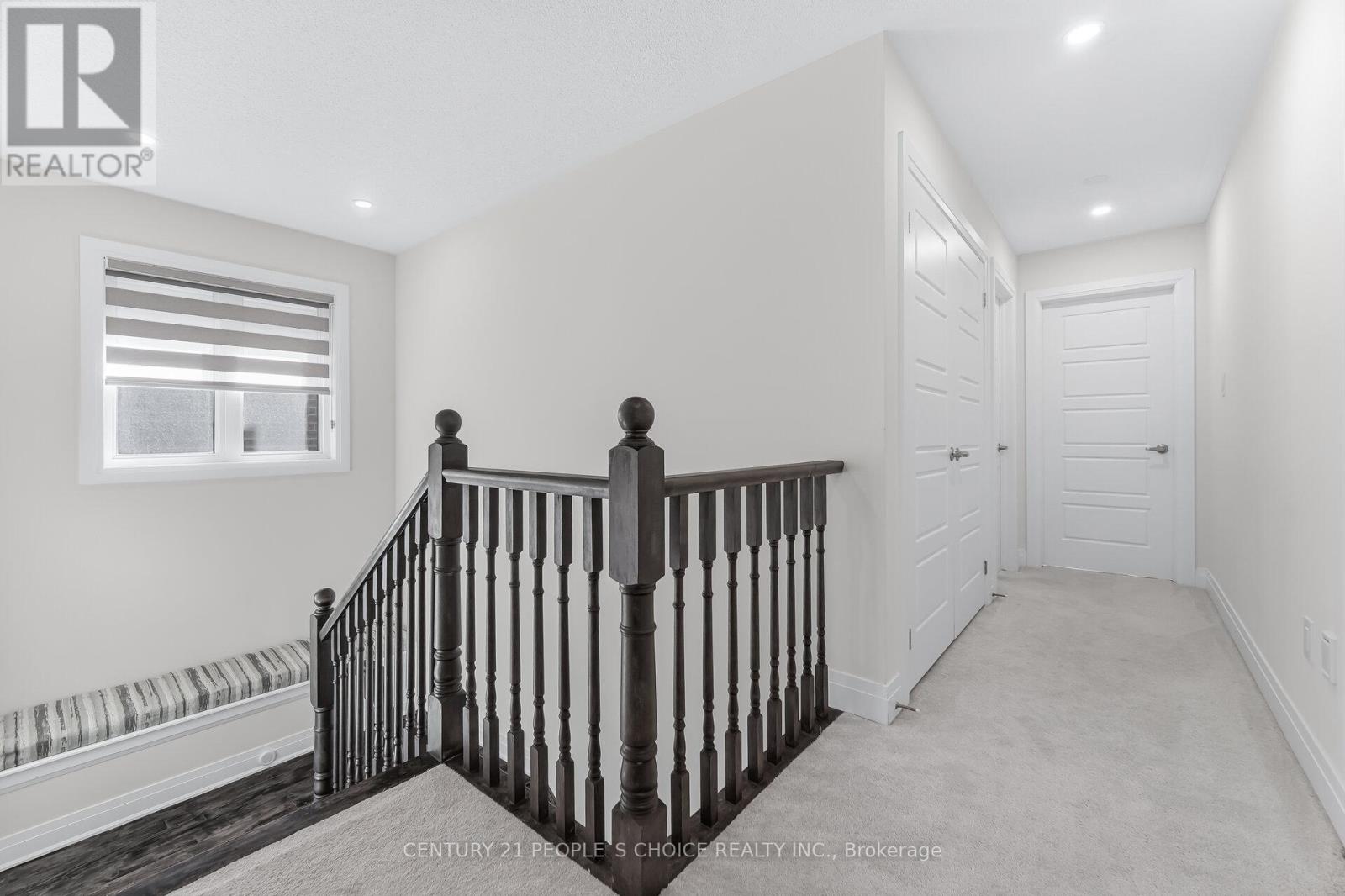 Upper - 744 Kennedy Circle W, Milton, Ontario  L9E 1R9 - Photo 29 - W13572104
