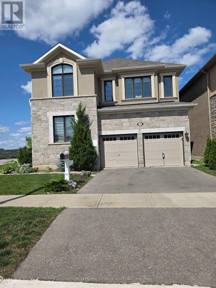 Upper - 744 Kennedy Circle W, Milton, Ontario  L9E 1R9 - Photo 4 - W13572104