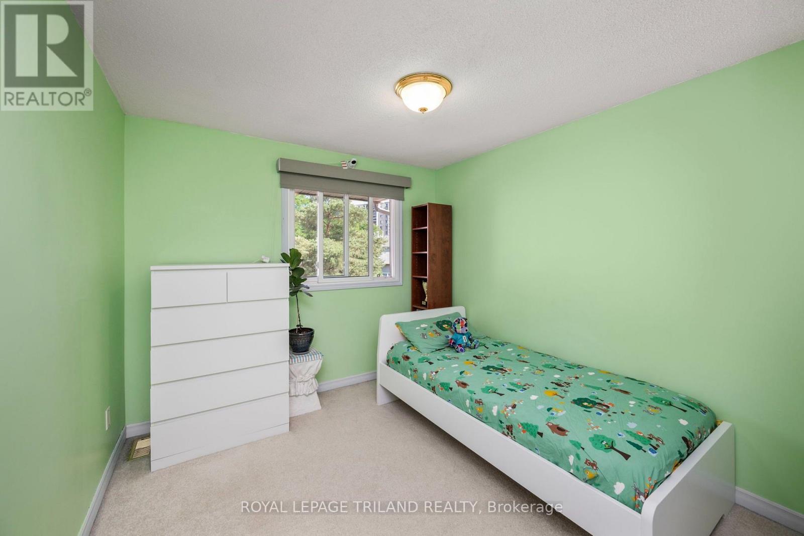 14 - 300 Sandringham Crescent, London South, Ontario  N6C 5B4 - Photo 15 - X13600268