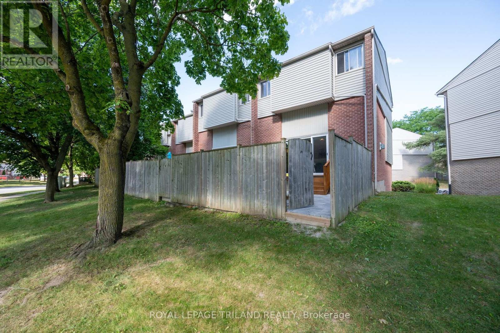 14 - 300 Sandringham Crescent, London South, Ontario  N6C 5B4 - Photo 27 - X13600268