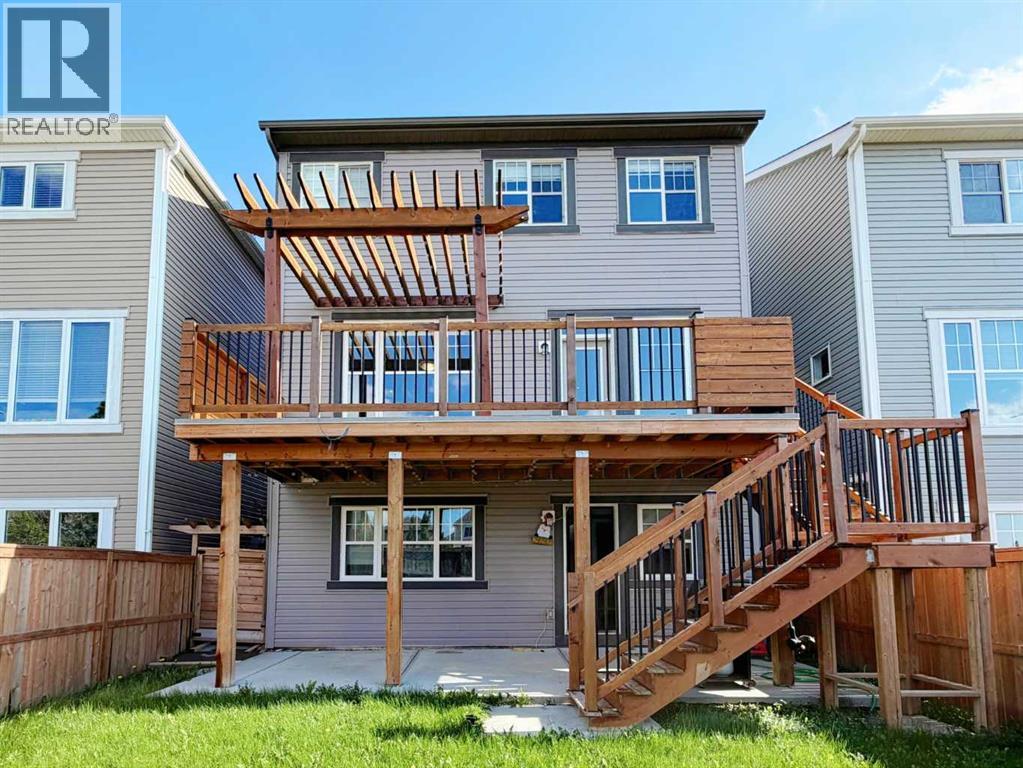 285 Windrow Crescent Sw, Airdrie, Alberta  T4B 4K2 - Photo 1 - A2315118