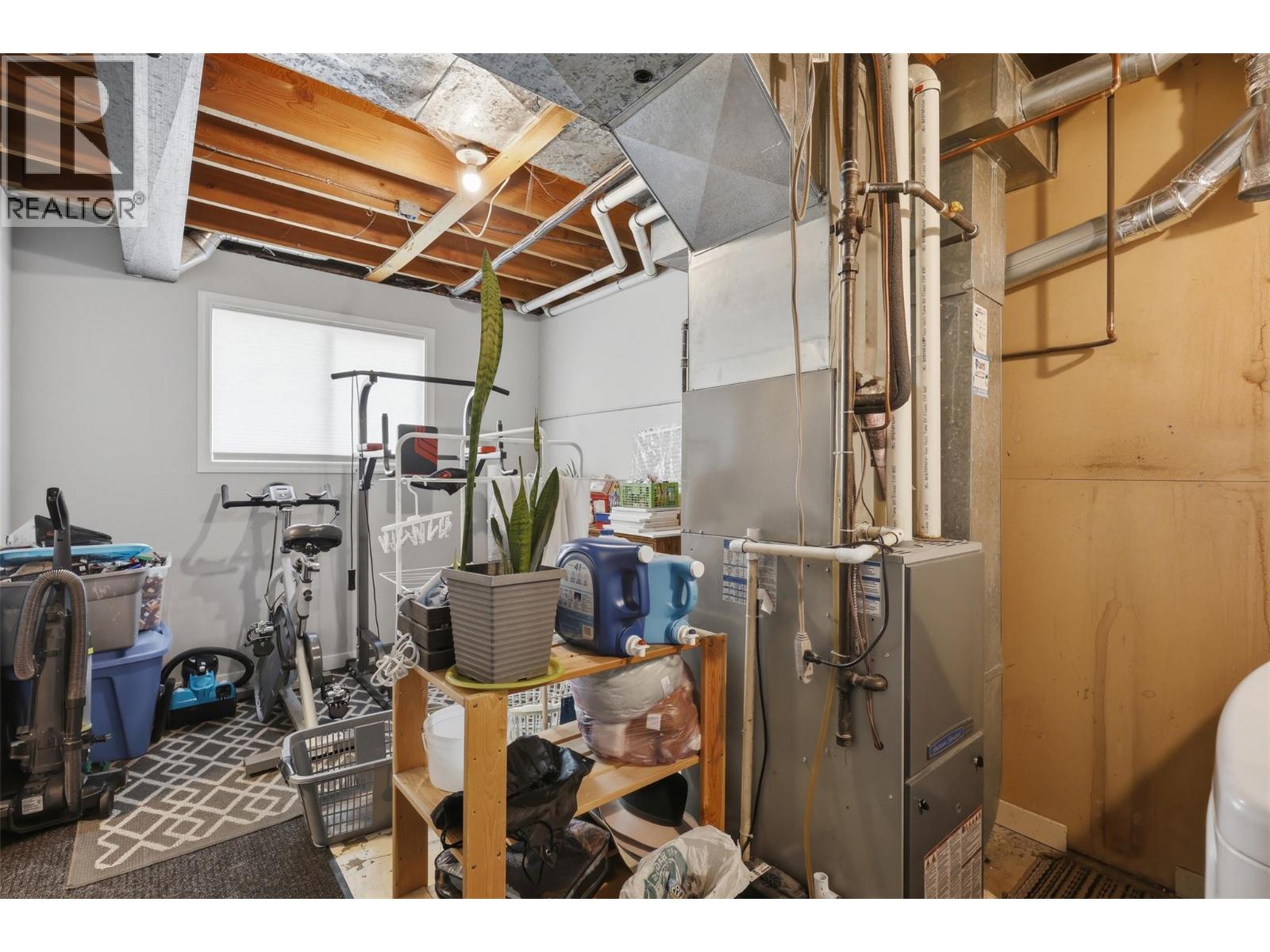 Listing image 74