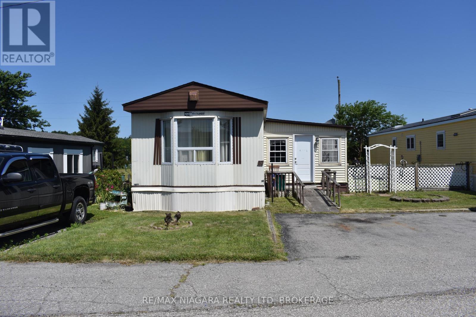 67 - 2175 Mewburn Road, Niagara Falls, Ontario  L2J 0A6 - Photo 1 - X13600282