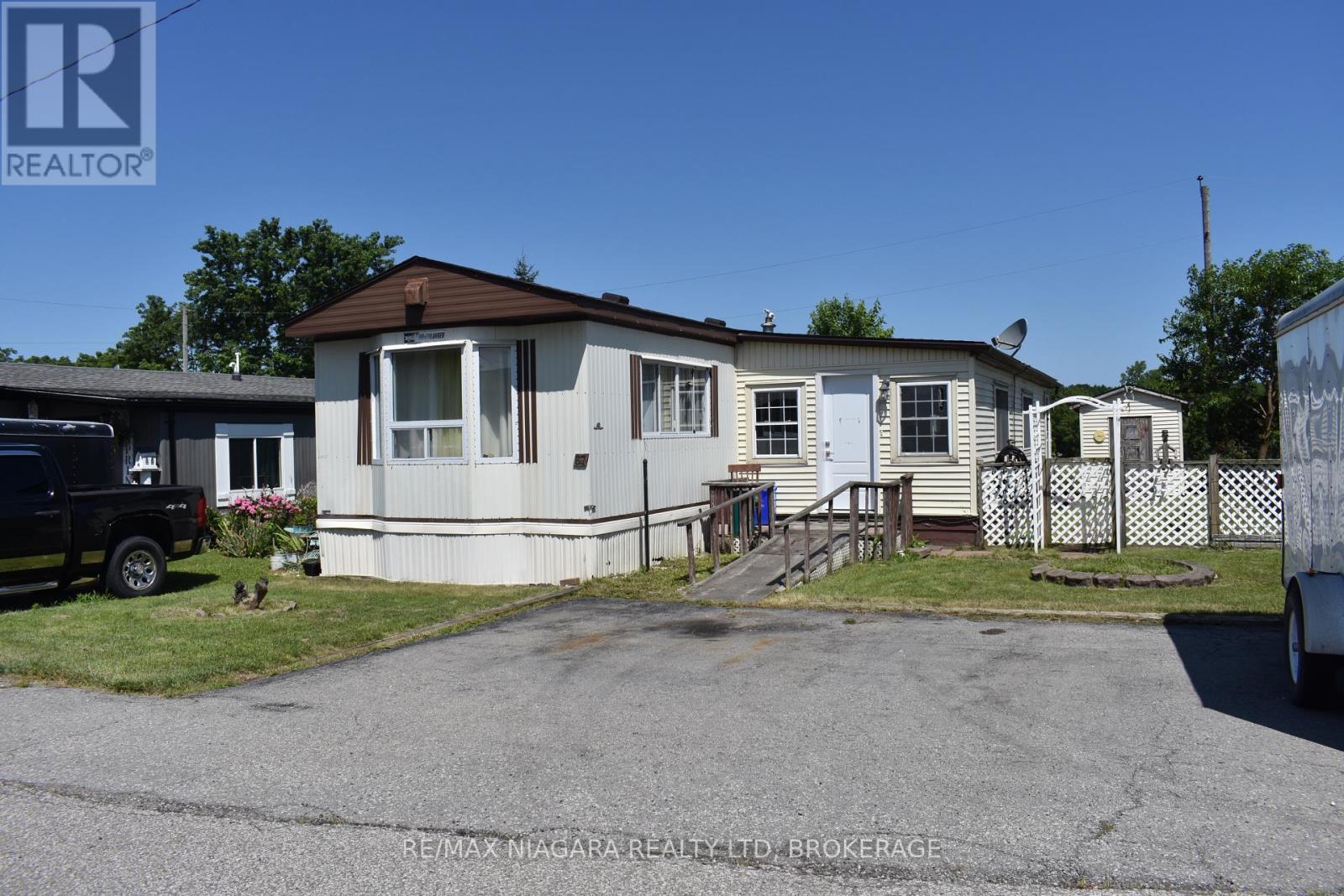 67 - 2175 Mewburn Road, Niagara Falls, Ontario  L2J 0A6 - Photo 2 - X13600282