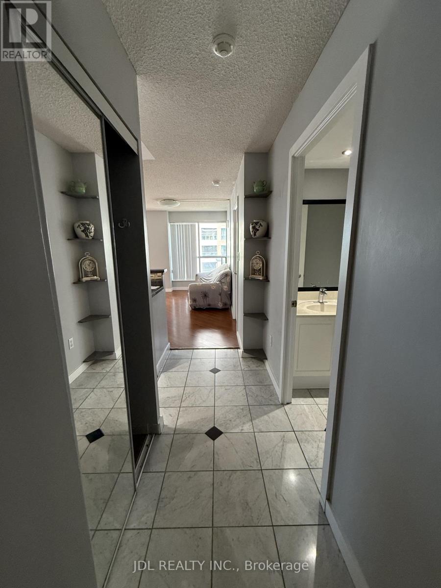 1012 - 23 Lorraine Drive, Toronto, Ontario  M2N 2E3 - Photo 9 - C13600292