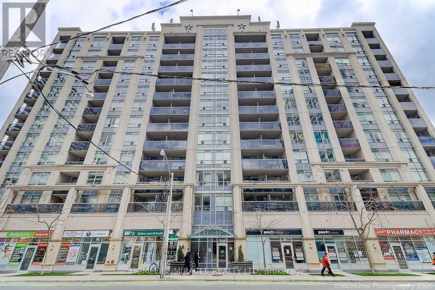 607 - 225 WELLESLEY STREET, Toronto, Ontario