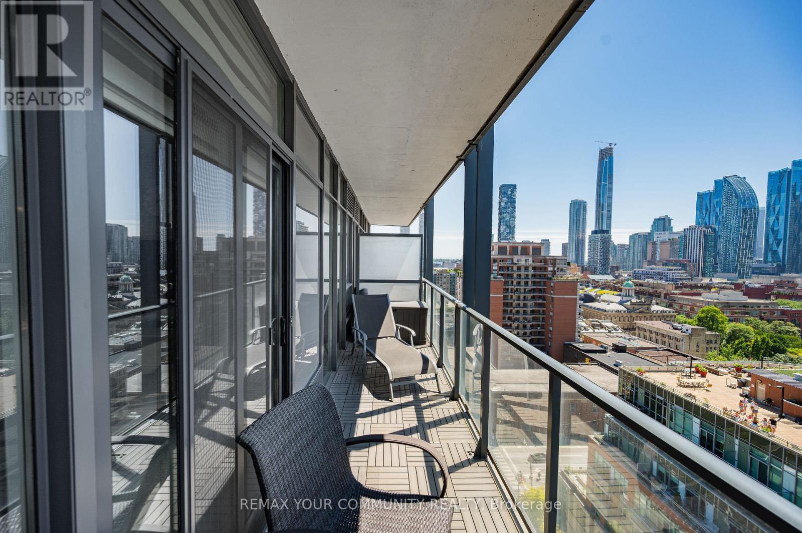 1412 - 105 George Street, Toronto, Ontario  M5A 0L4 - Photo 17 - C13598302