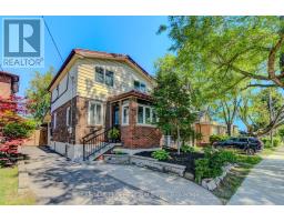 39 ROSEMEADE AVENUE, Toronto, Ontario