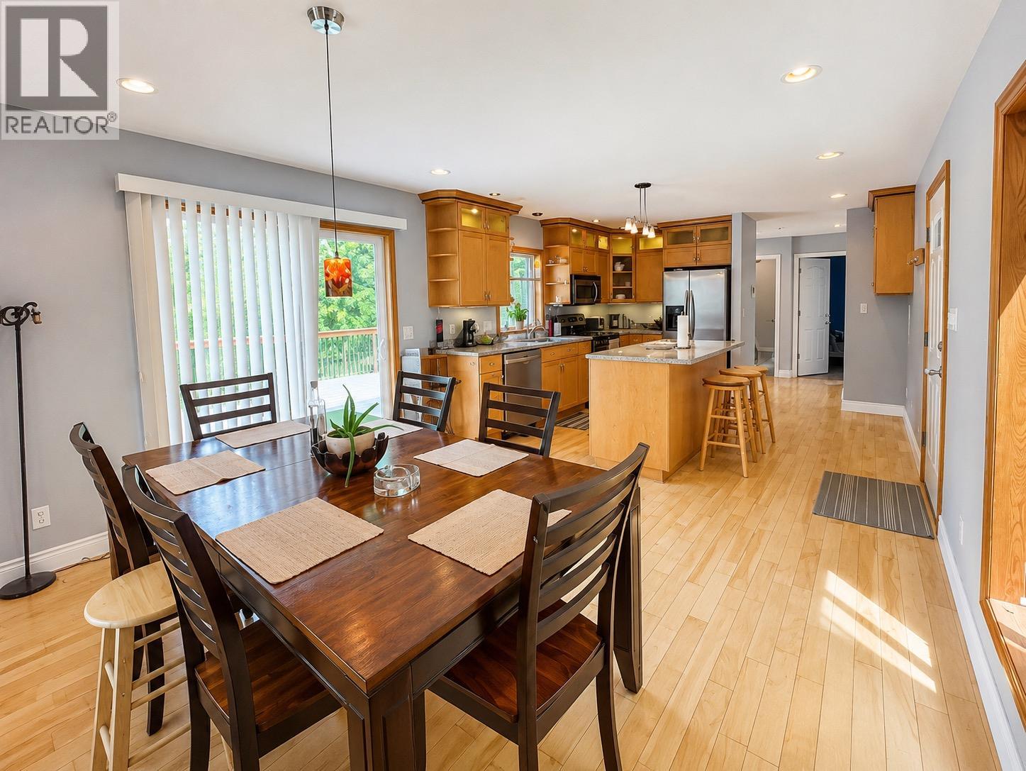 7475 6 Highway, Winlaw, British Columbia V0G 2J0 - Photo 10 - 10393756