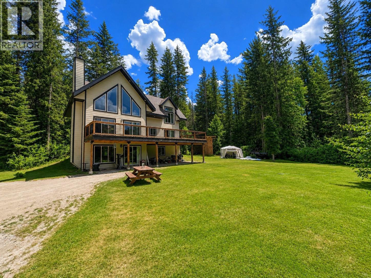7475 6 Highway, Winlaw, British Columbia V0G 2J0 - Photo 1 - 10393756