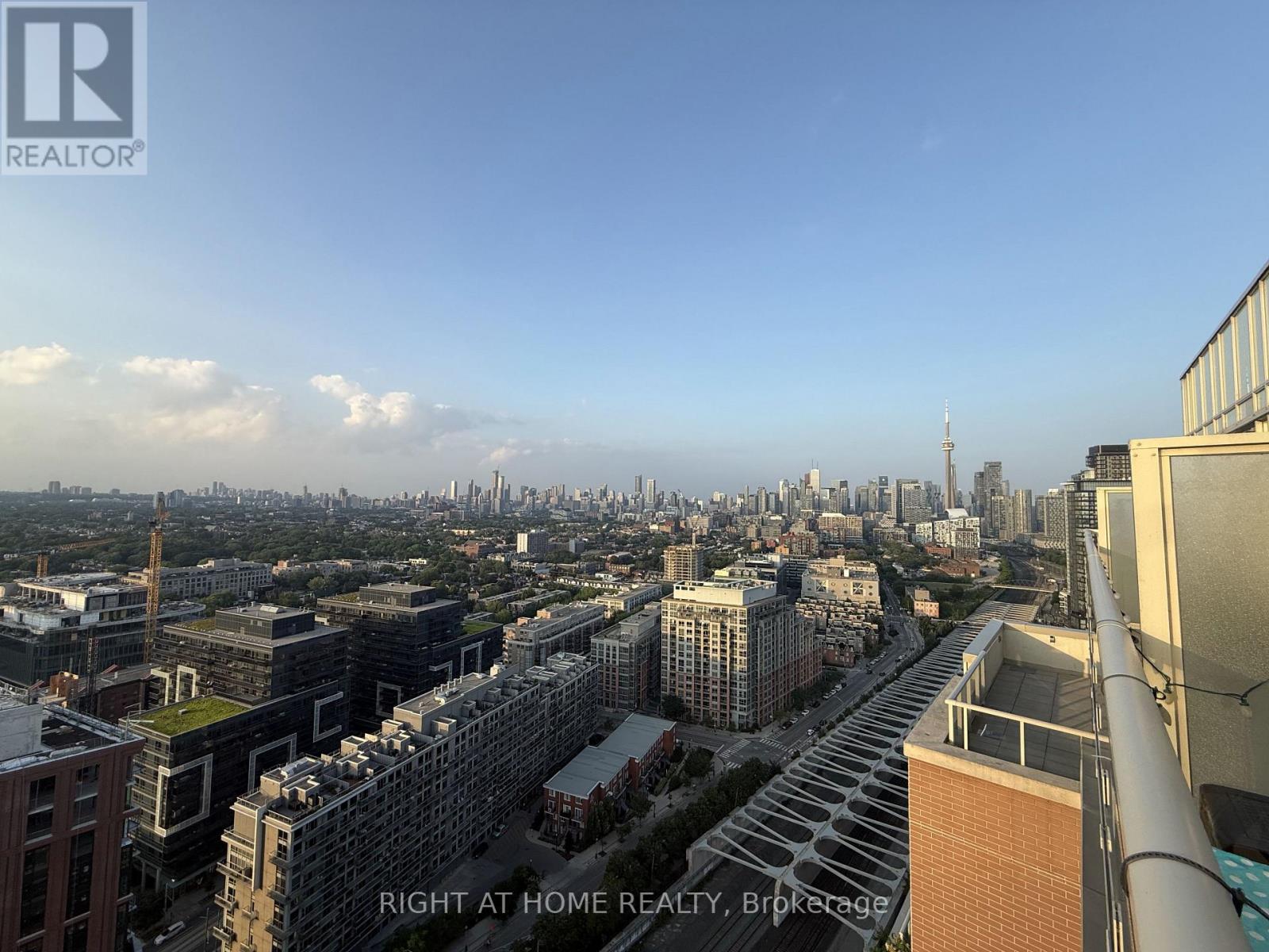 PH3016 - 125 WESTERN BATTERY ROAD, Toronto, Ontario