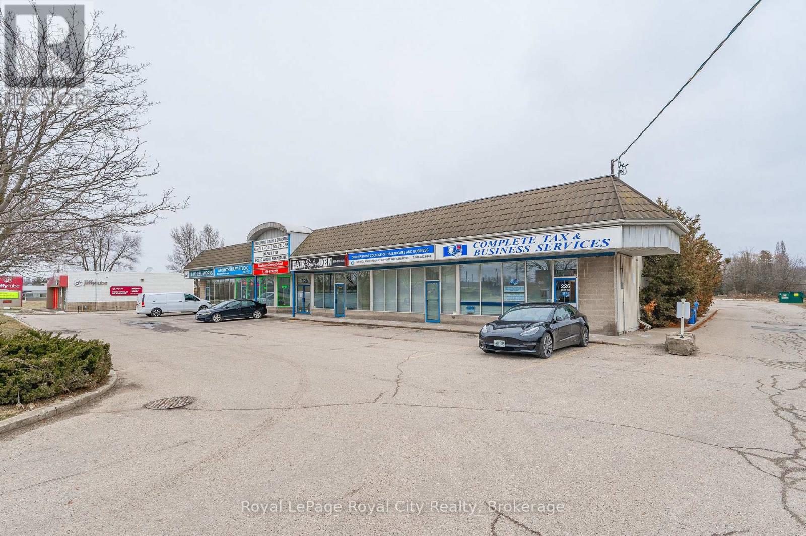 226 SPEEDVALE AVE W AVENUE, guelph (junction/onward willow), Ontario