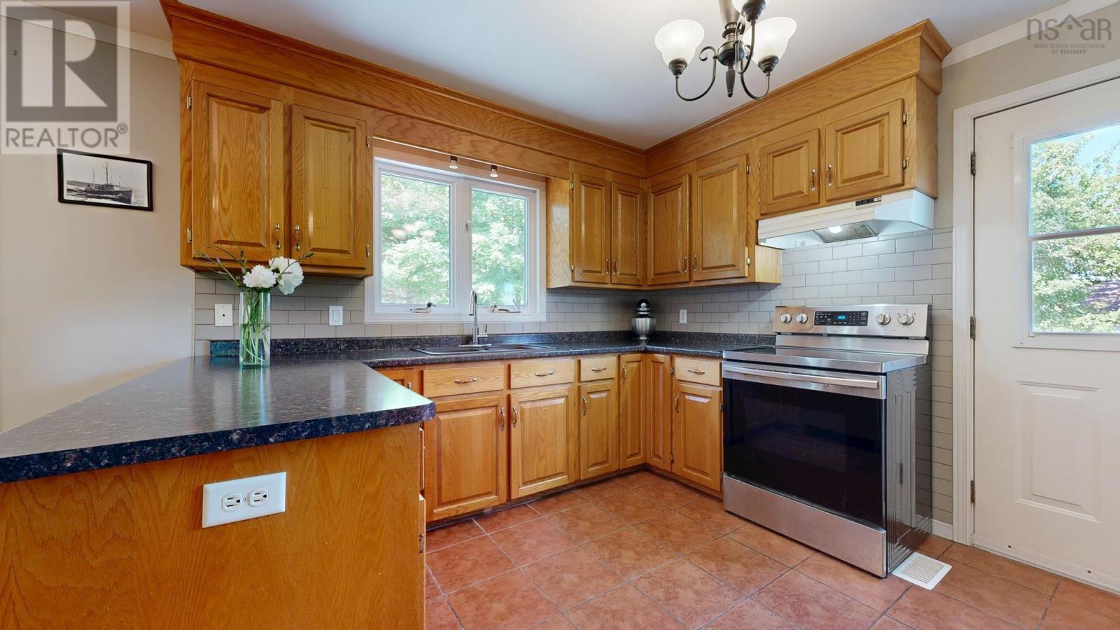 786 Blue Rocks Road, Garden Lots, Nova Scotia  B0J 2C0 - Photo 8 - 202618097