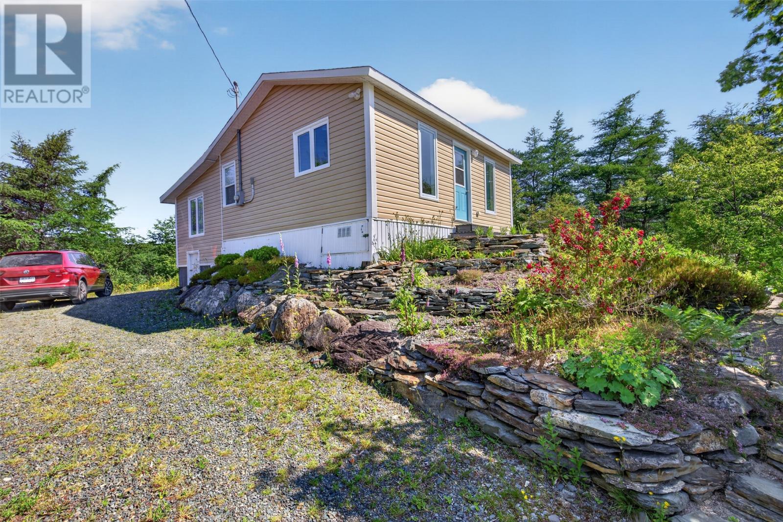 218 Beachy Cove Road, Tors Cove, Newfoundland & Labrador  A0A 4A0 - Photo 2 - 1299998