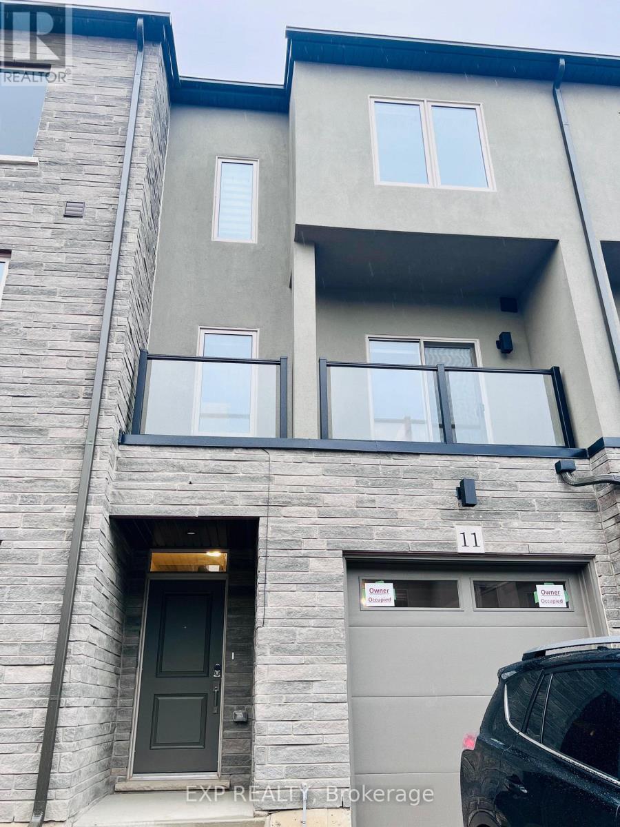 11 BAYBERRY LANE, Hamilton (Mount Hope)