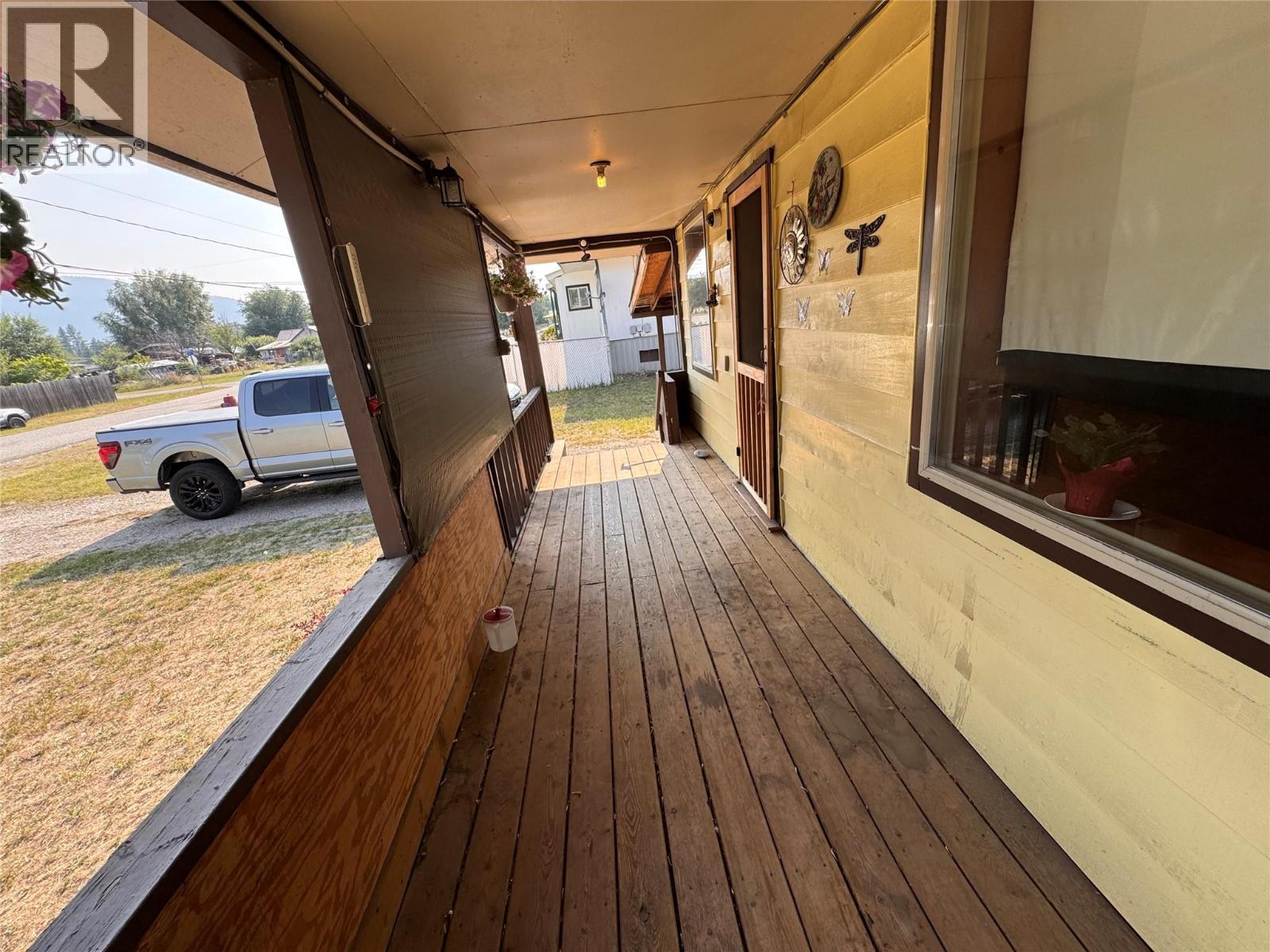653 65th Avenue, Grand Forks, British Columbia V0H 1H4 - Photo 10 - 10395603