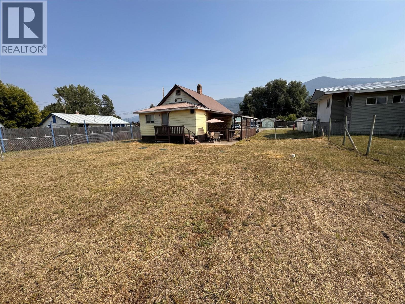 653 65th Avenue, Grand Forks, British Columbia V0H 1H4 - Photo 7 - 10395603