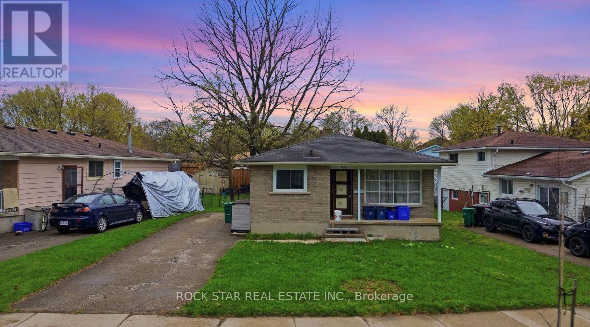 402 Midwood Crescent, Waterloo, Ontario  N2L 5N5 - Photo 22 - X13594730