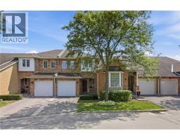 10 DAVIDSON Boulevard Unit# 24, Dundas, Ontario