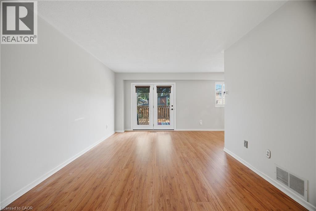 667 Green Meadow Crescent, Mississauga, Ontario  L5A 2V3 - Photo 5 - 40850396