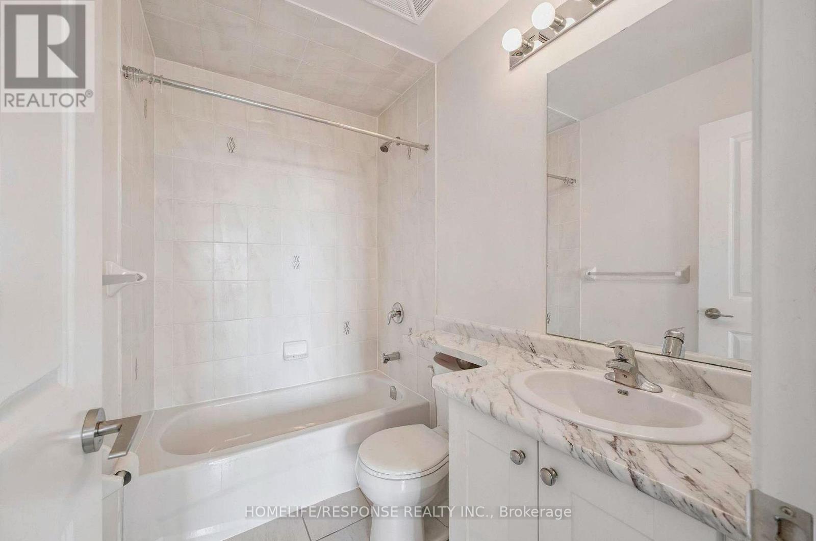 433 - 216 Oak Park Boulevard, Oakville, Ontario  L6H 0K3 - Photo 15 - W13593020