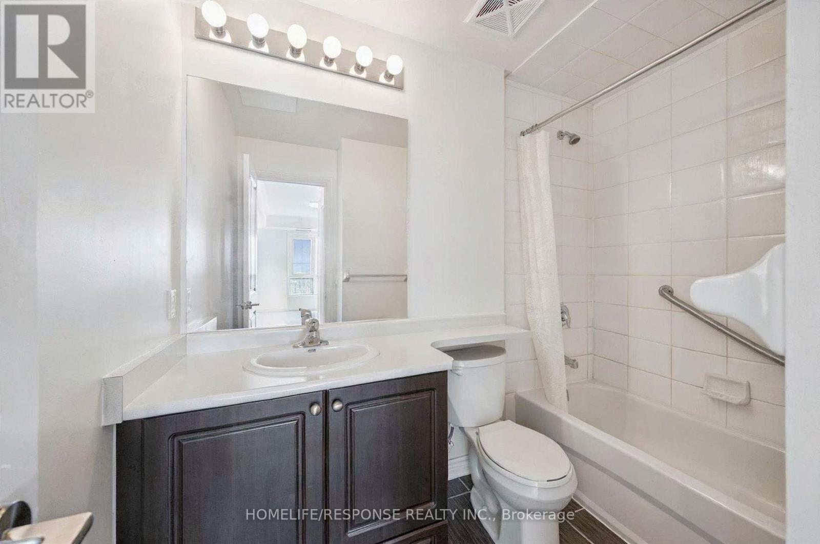433 - 216 Oak Park Boulevard, Oakville, Ontario  L6H 0K3 - Photo 16 - W13593020