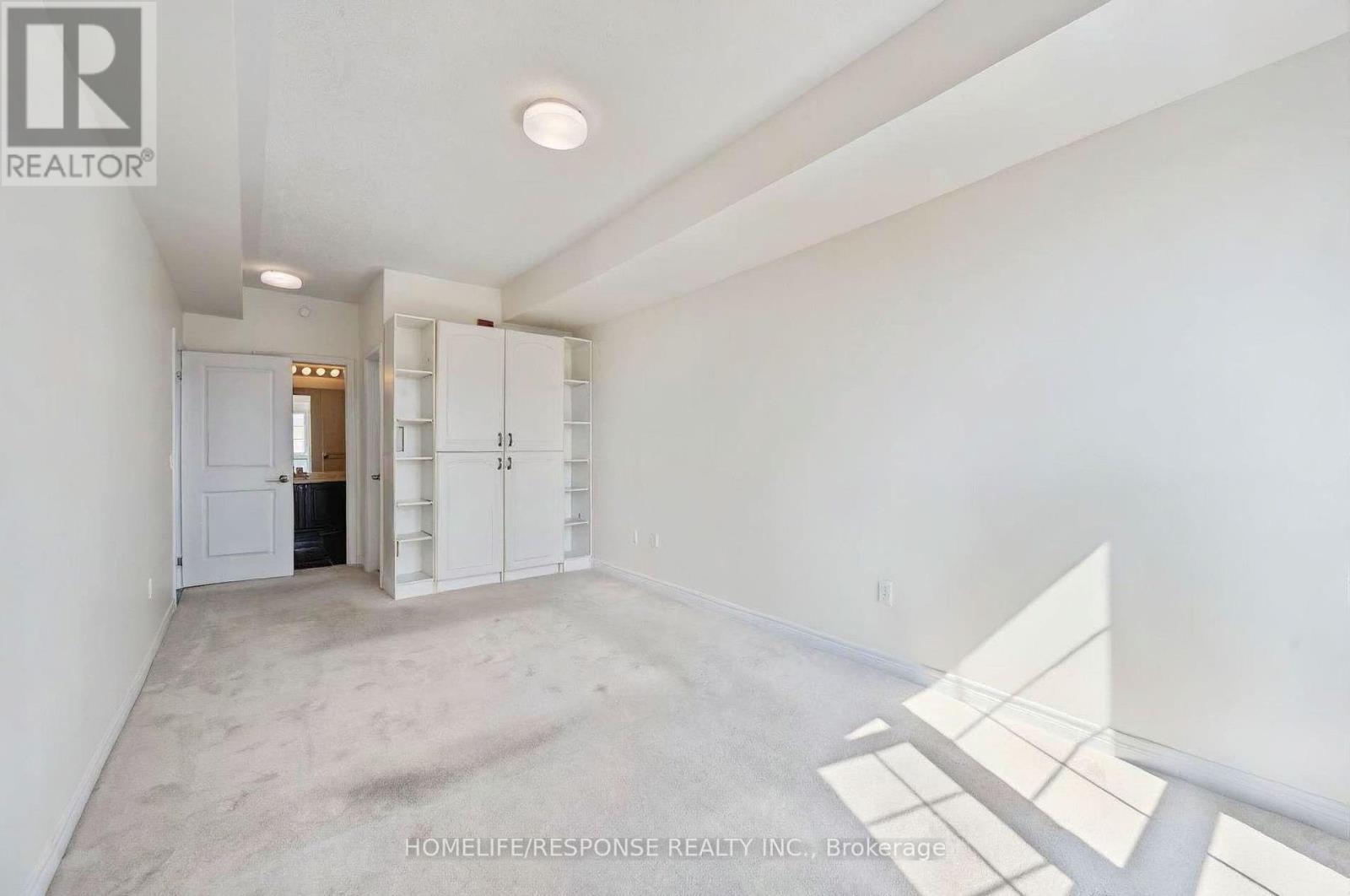 433 - 216 Oak Park Boulevard, Oakville, Ontario  L6H 0K3 - Photo 13 - W13593020