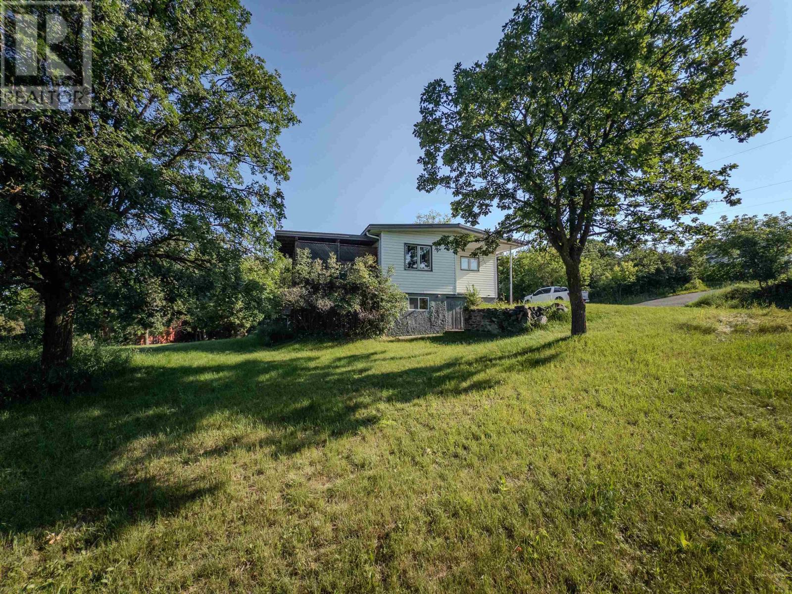 520 Portage Street, Kenora, Ontario  P0X 1C0 - Photo 3 - TB2602007