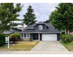 13015 SUMMERHILL CRESCENT, Surrey, British Columbia