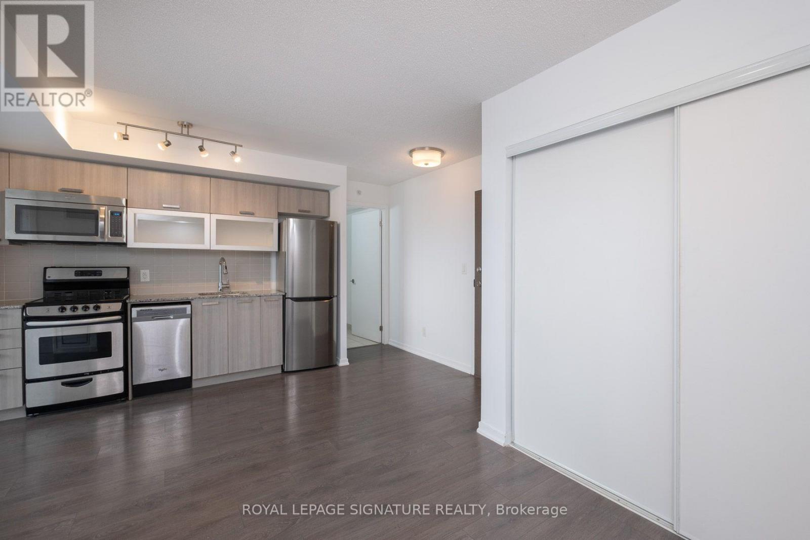 923 - 68 Abell Street, Toronto, Ontario  M6J 0B1 - Photo 10 - C13600522
