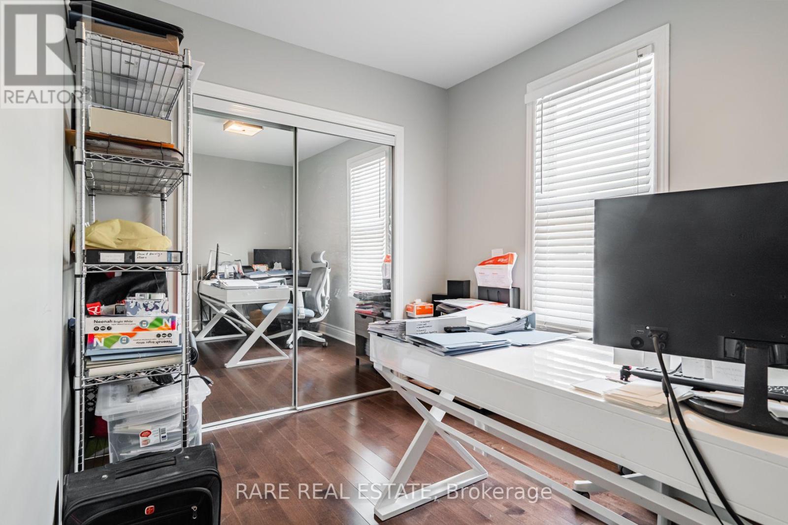 615 Miverton Boulevard, Toronto, Ontario  M4C 1X8 - Photo 32 - E13600524