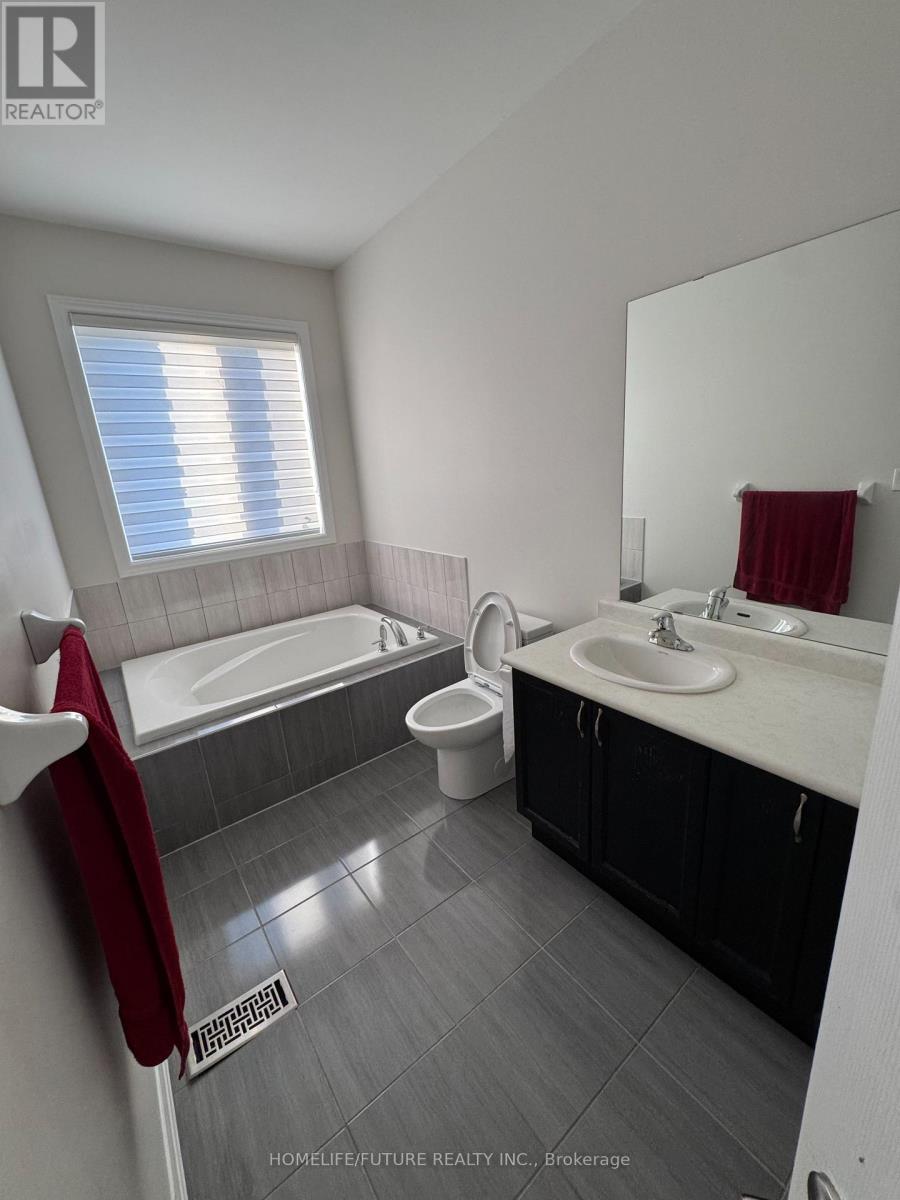 93 Titan Trail, Markham, Ontario  L3S 0E4 - Photo 9 - N13600514