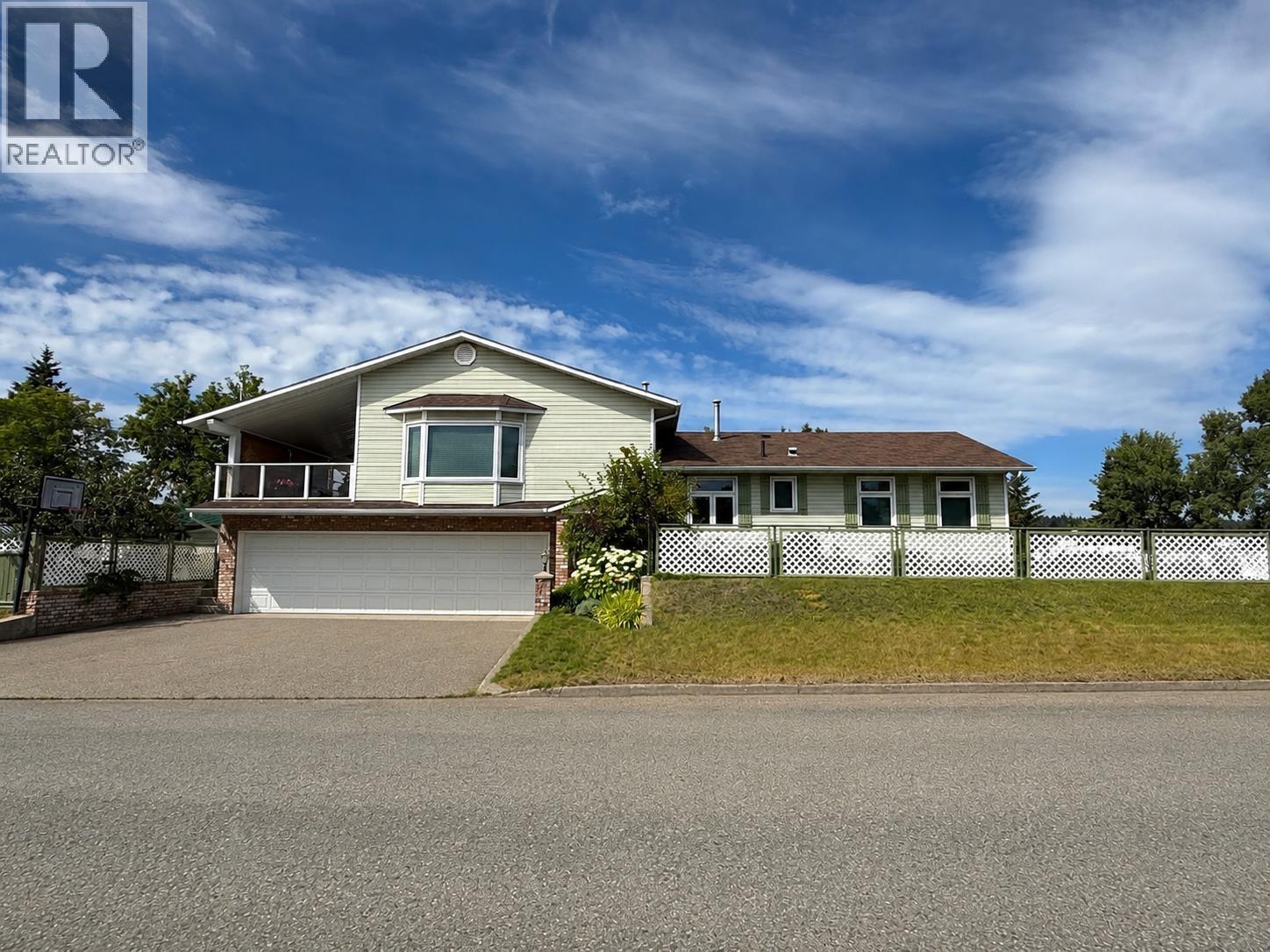 785 IRWIN STREET, Prince George, British Columbia