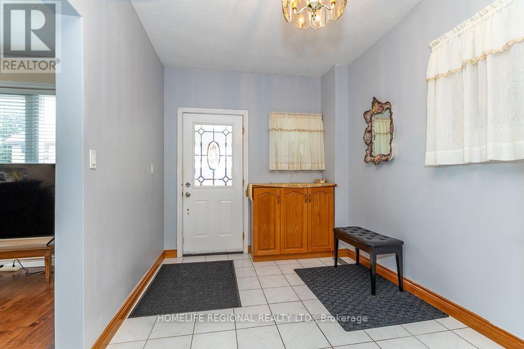 110 Grace Street, Toronto, Ontario  M6J 2S2 - Photo 3 - C13600544