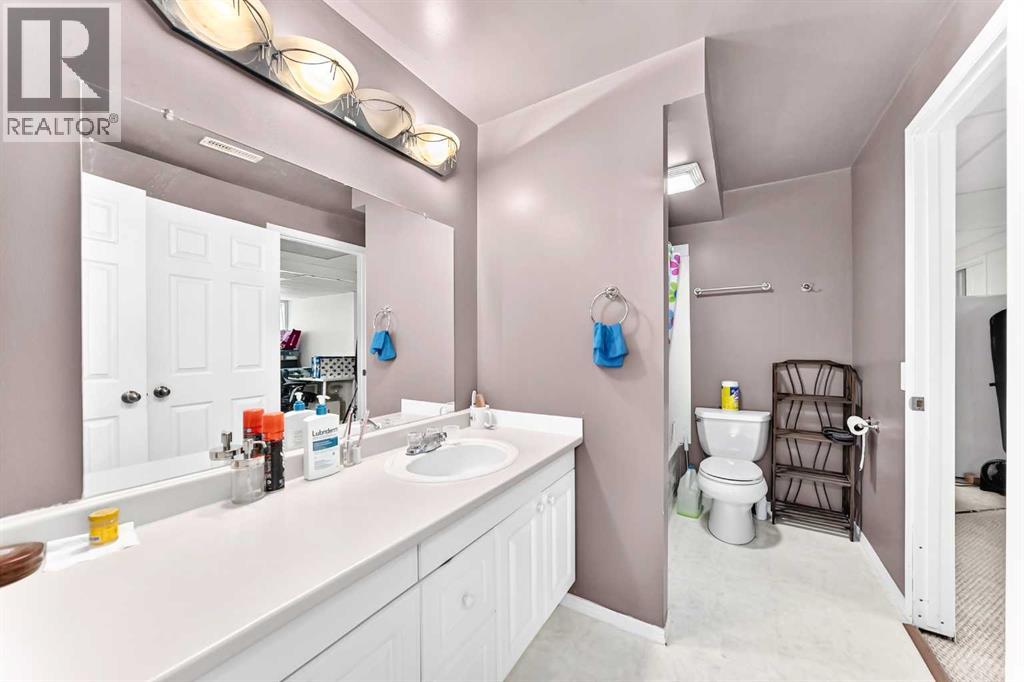 96 Covington Court NE, Calgary, Alberta  T3K 4L9 - Photo 33 - A2329434