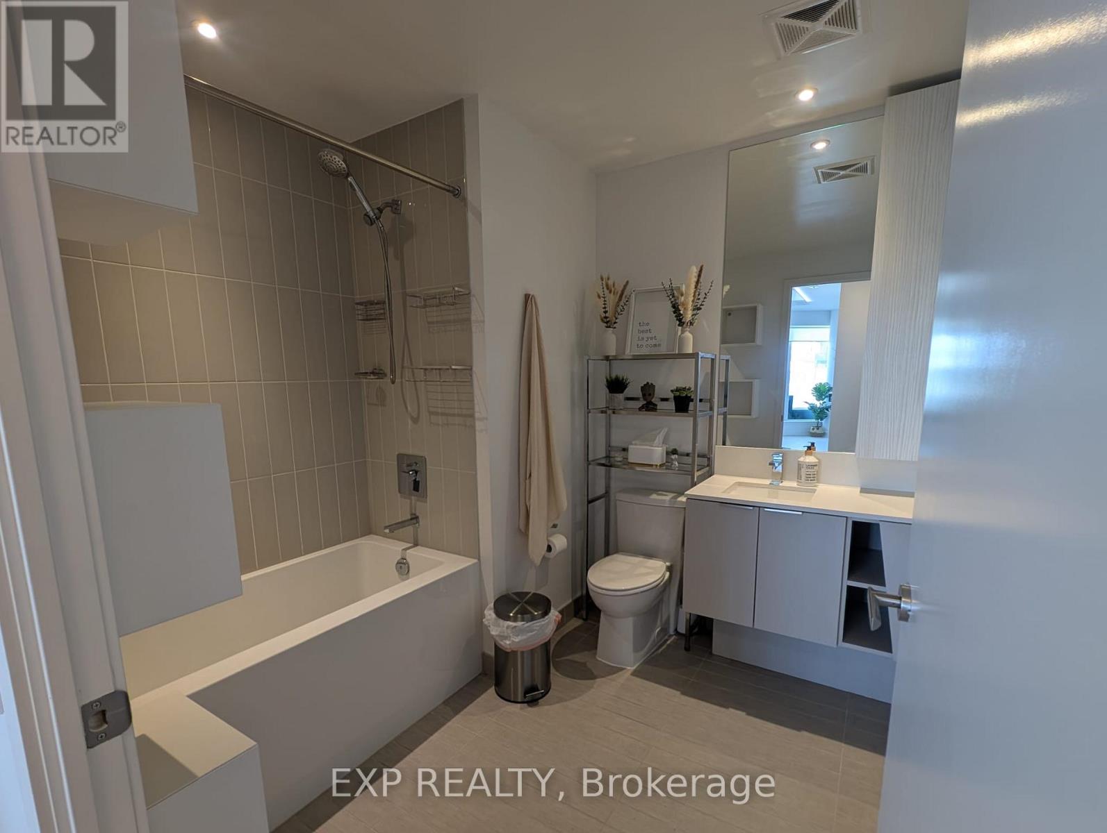 205 - 3900 Confederation Parkway, Mississauga, Ontario  L5B 0M3 - Photo 10 - W13591520