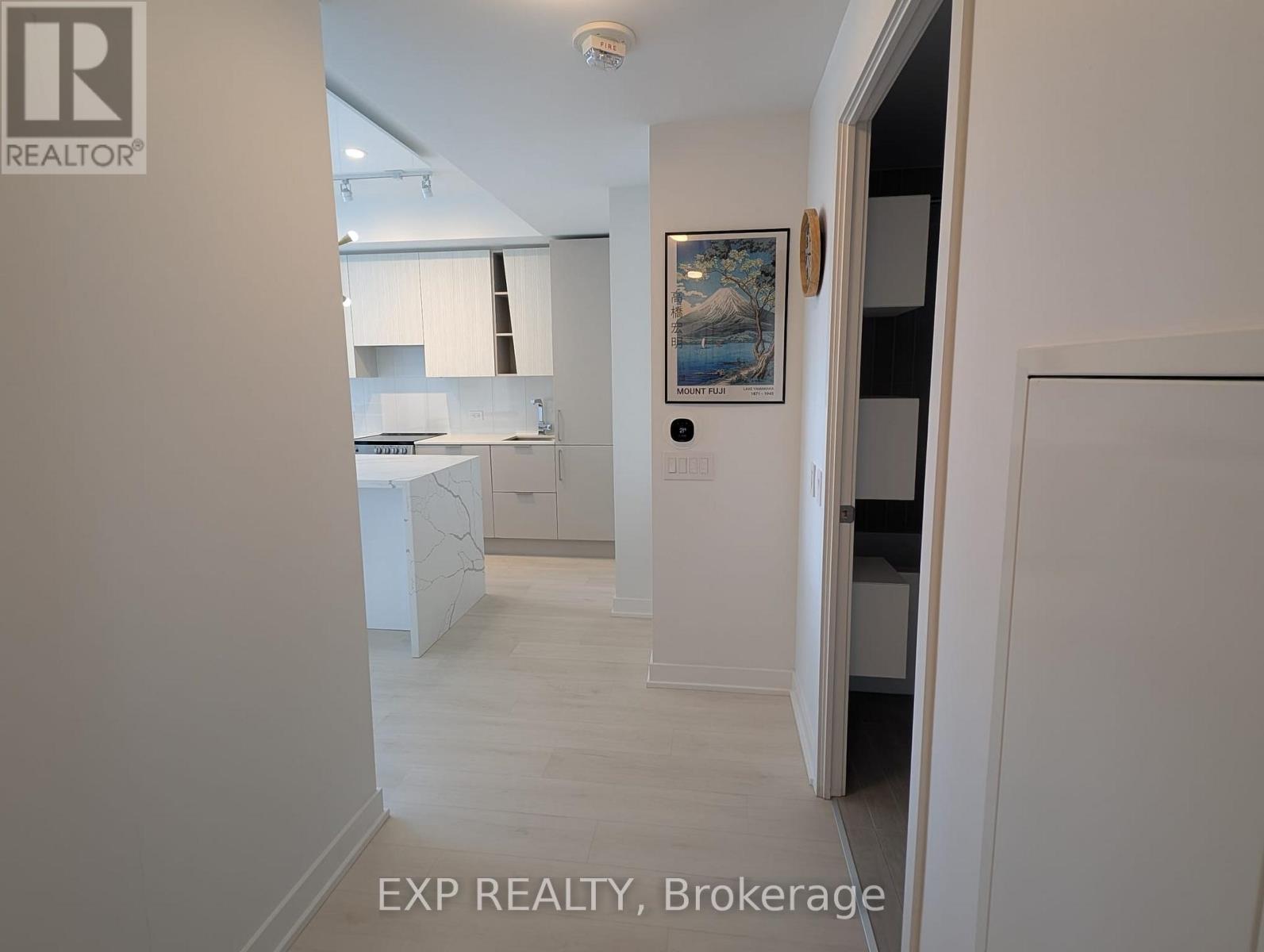 205 - 3900 Confederation Parkway, Mississauga, Ontario  L5B 0M3 - Photo 9 - W13591520
