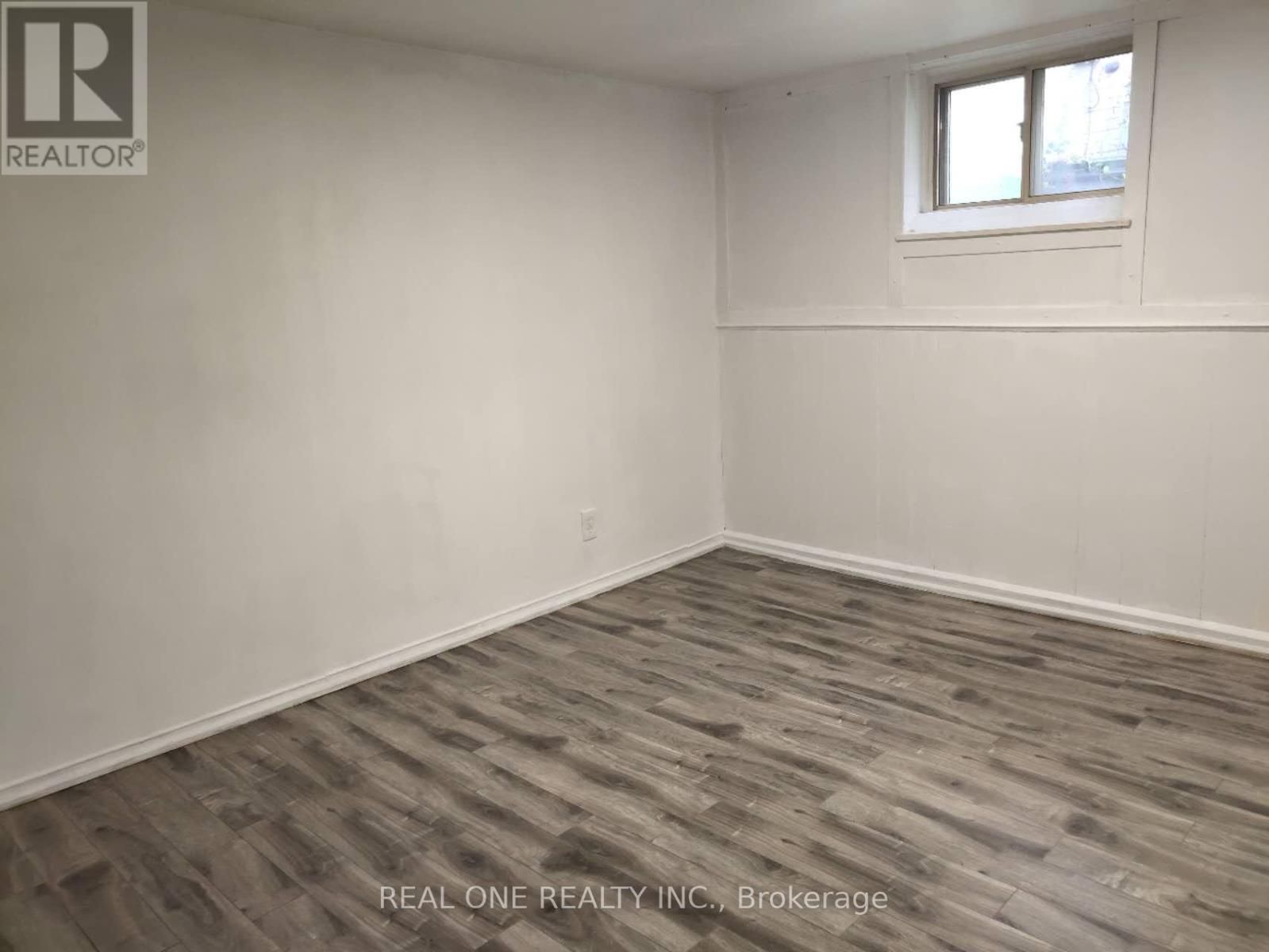 Bsmt - 93 Cartier Crescent, Richmond Hill, Ontario L4C 2N3 - Photo 10 - N13516688