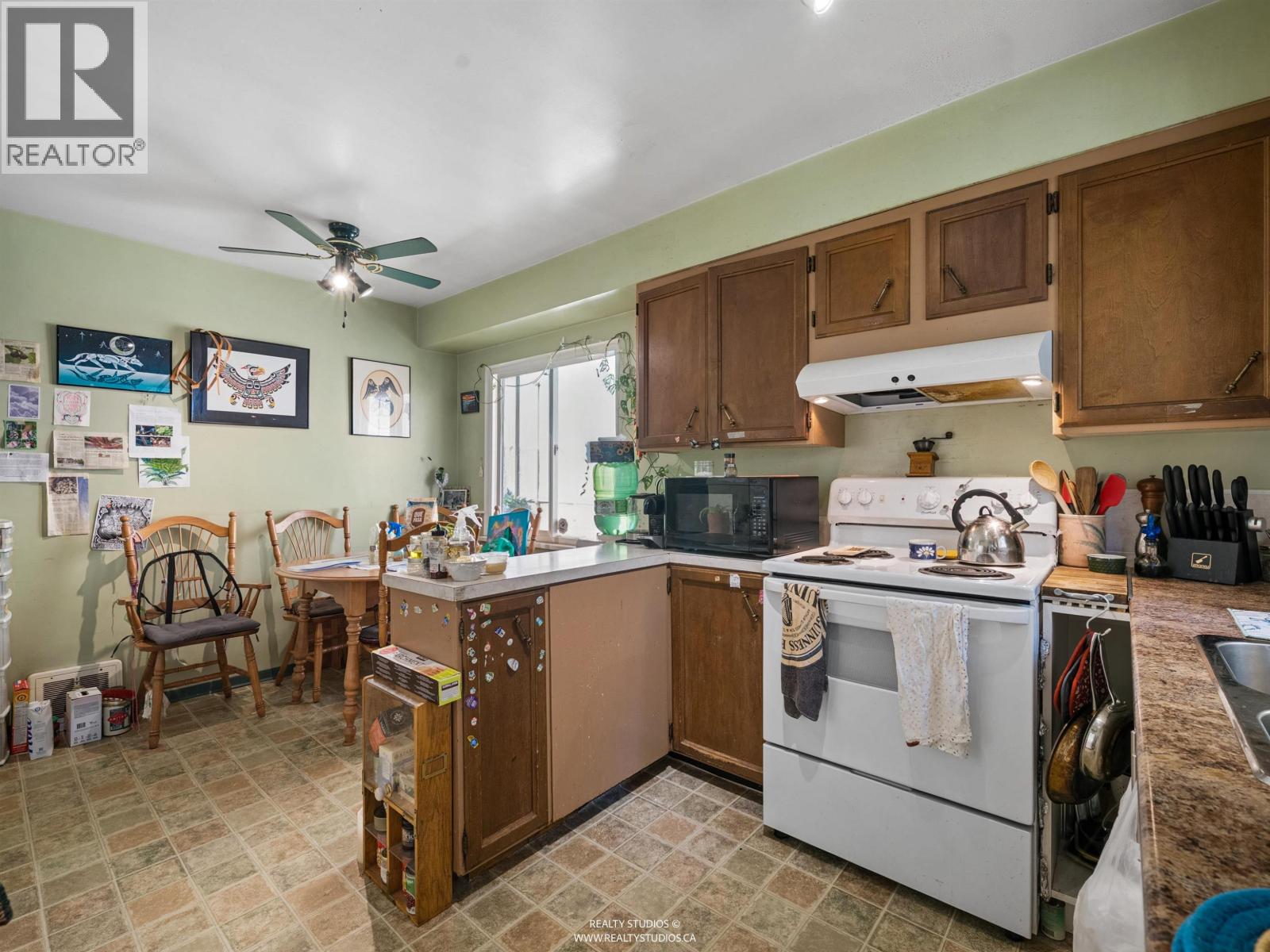 Listing image 6