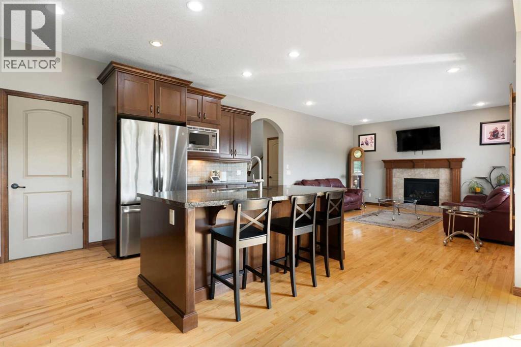 183 Sunset Close, Cochrane, Alberta  T4C 0B2 - Photo 12 - A2328673