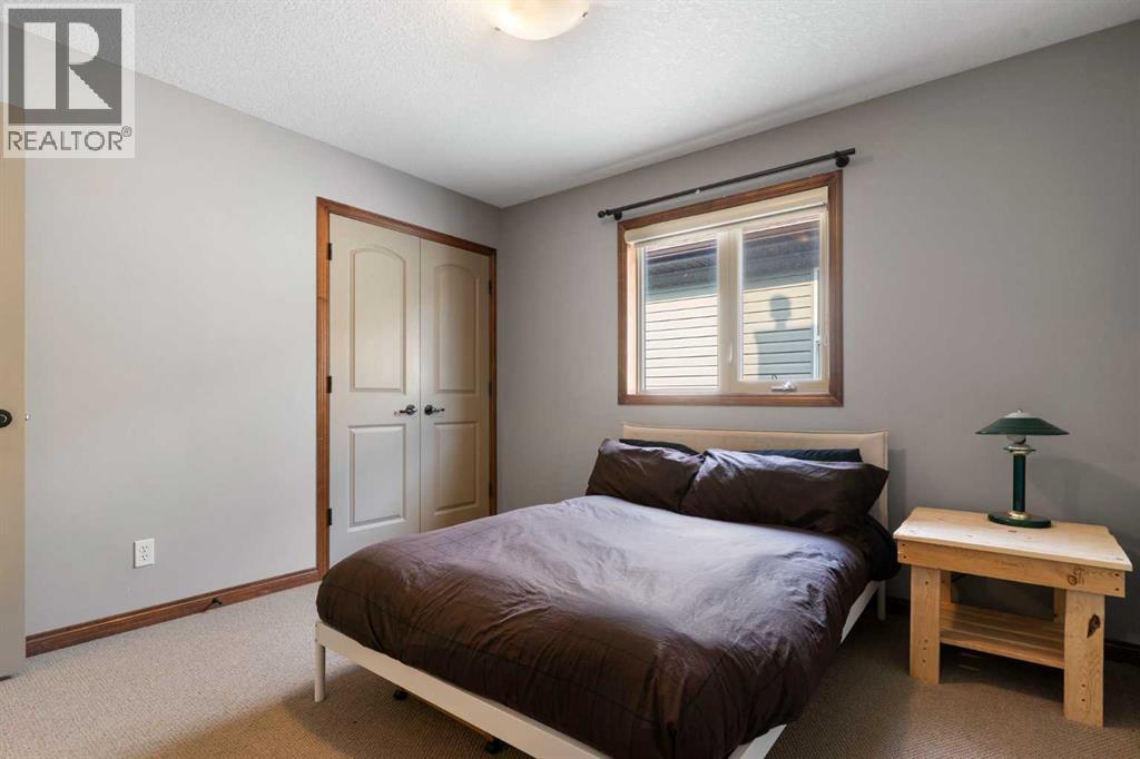 183 Sunset Close, Cochrane, Alberta  T4C 0B2 - Photo 22 - A2328673