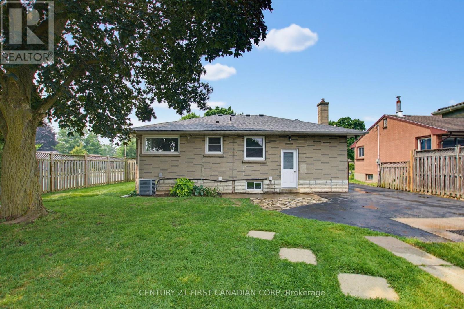 216 Winnipeg Street, London East, Ontario  N5W 4T9 - Photo 30 - X13600580
