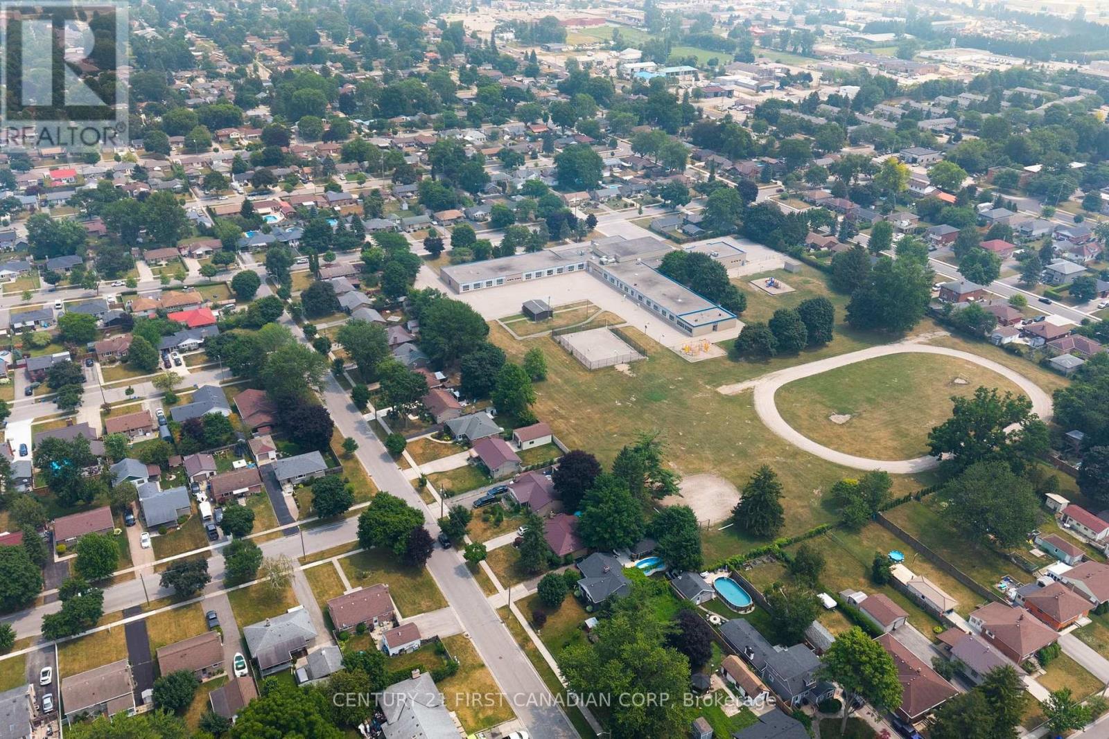 216 Winnipeg Street, London East, Ontario  N5W 4T9 - Photo 35 - X13600580