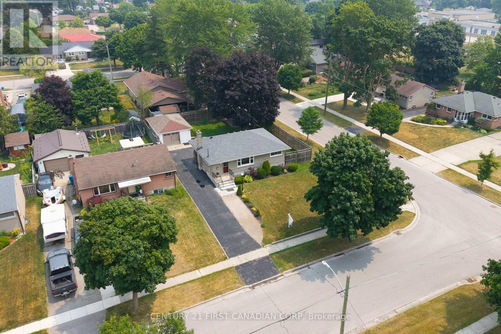 216 Winnipeg Street, London East, Ontario  N5W 4T9 - Photo 32 - X13600580