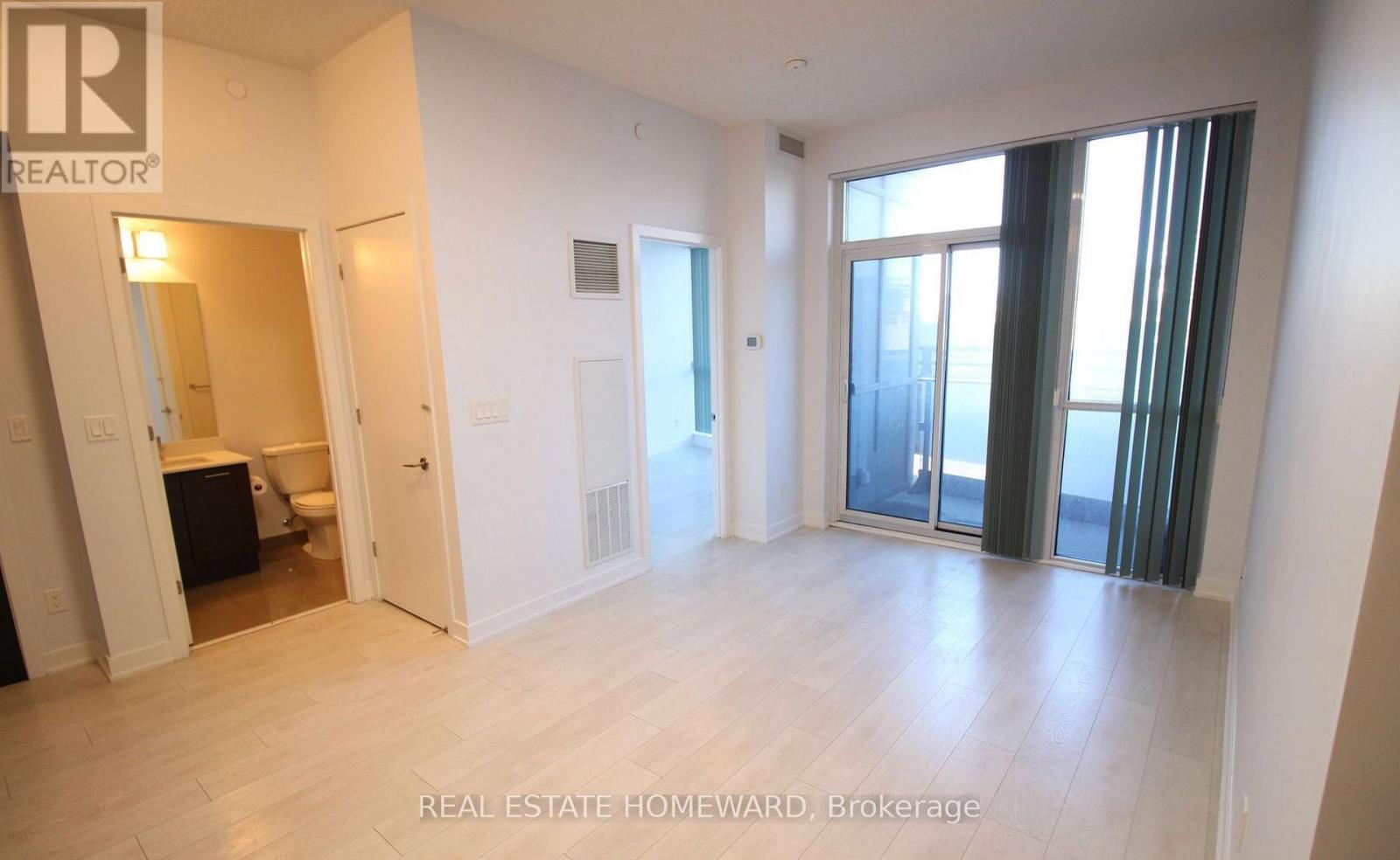 732 - 50 BRUYERES MEWS, Toronto (Niagara)